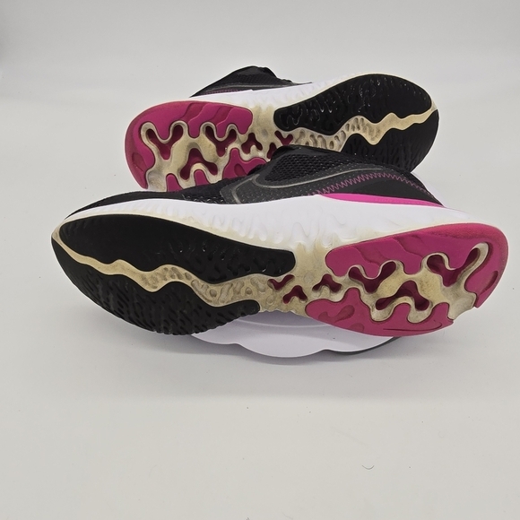Nike Shoes Women's 9 Renew Run 2 Cave Purple Hyper Pink Black CK6360-004 - Picture 7 of 10